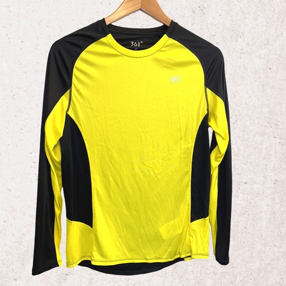 Men's Yellow and Black Long Sleeve Tee - Picture 1 of 4